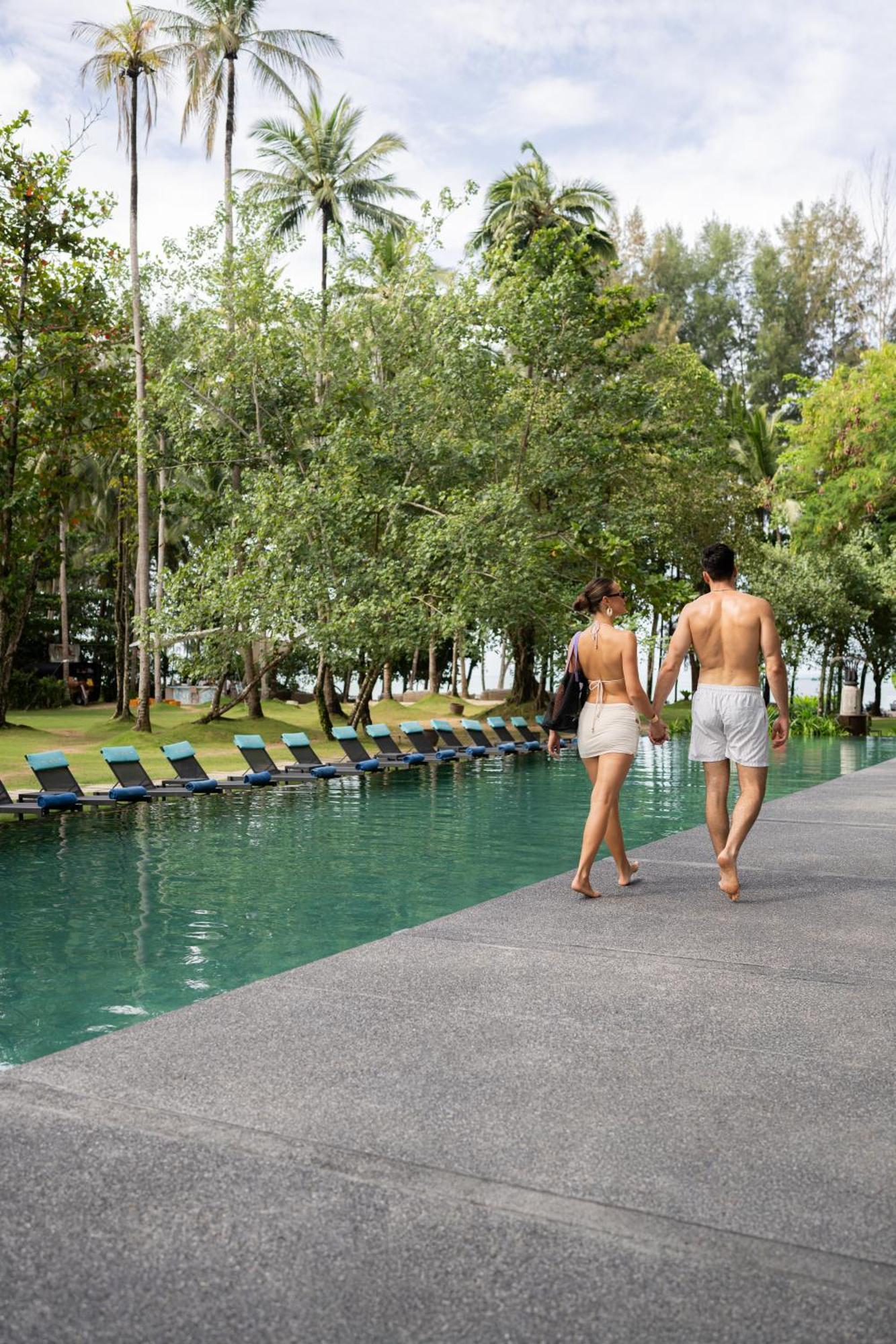 Avani Plus Khao Lak Resort 外观 照片